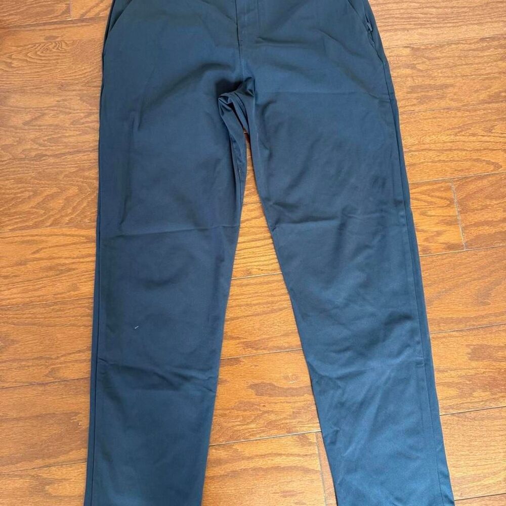 Lululemon Men's Black and Navy Trousers